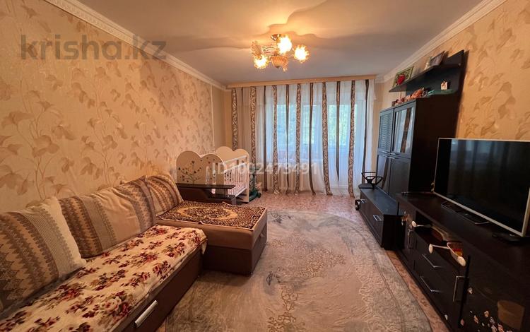 3-комнатная квартира · 60 м² · 3/5 этаж, Абая 4 за 17 млн 〒 в Хромтау — фото 2