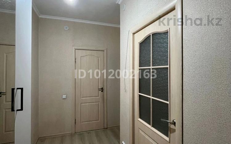 1-бөлмелі пәтер · 37 м² · 2/7 қабат, мкр Акжайык, ул. Толеметова — Пересечение ул Толеметова и Өтегенова, бағасы: 19 млн ₸ в Шымкенте, Абайский р-н — фото 2