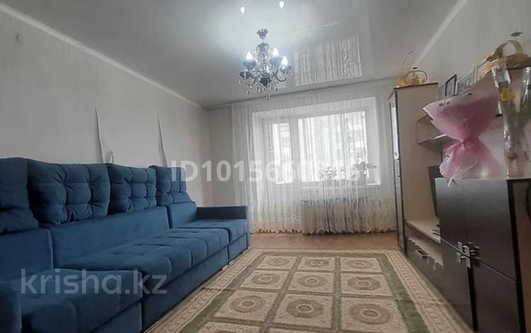 3-бөлмелі пәтер · 59.7 м², Победы 20, бағасы: 18.7 млн ₸ в Семее — фото 2