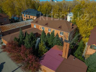 Отдельный дом · 16 комнат · 700 м² · 12 сот., Шмакова 3Б — Меновное за 299 млн 〒 в Усть-Каменогорске