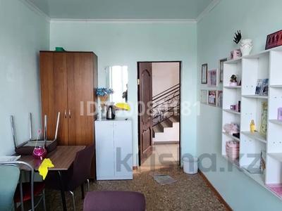 Аренда коммерческой недвижимости в Абай обл.: Офисы · 14 м² за 50 000 〒 Офисы · 14 м² за 50 000 〒 в Семее, мкр Красный Кордон