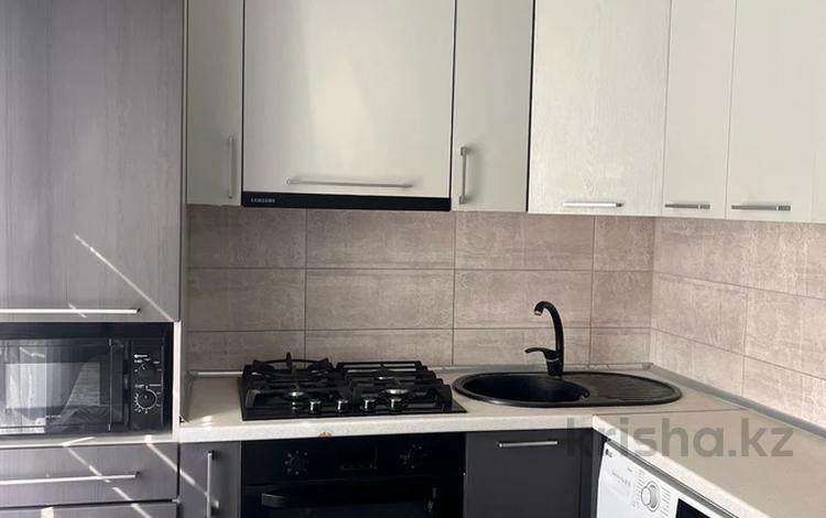 1-комнатная квартира · 35 м² · 3/9 этаж, Володарского 47 за 140 000 〒 в Петропавловске — фото 295