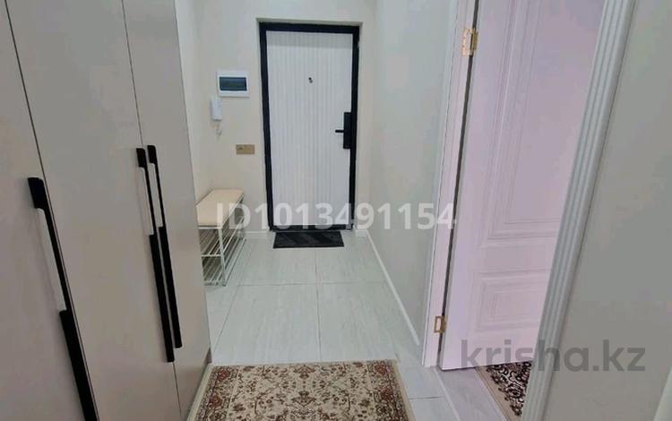 2-бөлмелі пәтер · 57.7 м² · 1/12 қабат, мкр Шымсити, Жалаири 1/27, бағасы: 27.9 млн ₸ в Шымкенте, Абайский р-н — фото 2