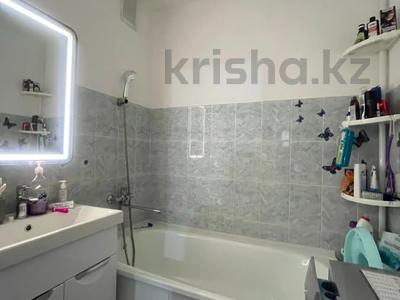 2-бөлмелі пәтер · 60 м² · 8/9 қабат, жилой массив Есет Батыр, 2 микрорайон, бағасы: 14.5 млн ₸ в Актобе