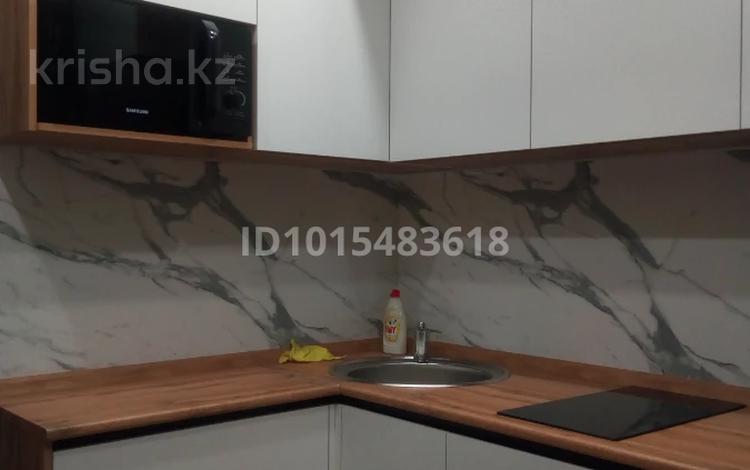 2-комнатная квартира · 45 м² · 5/5 этаж, 6 миурорайон 2 за 200 000 ₸ в Темиртау — фото 2