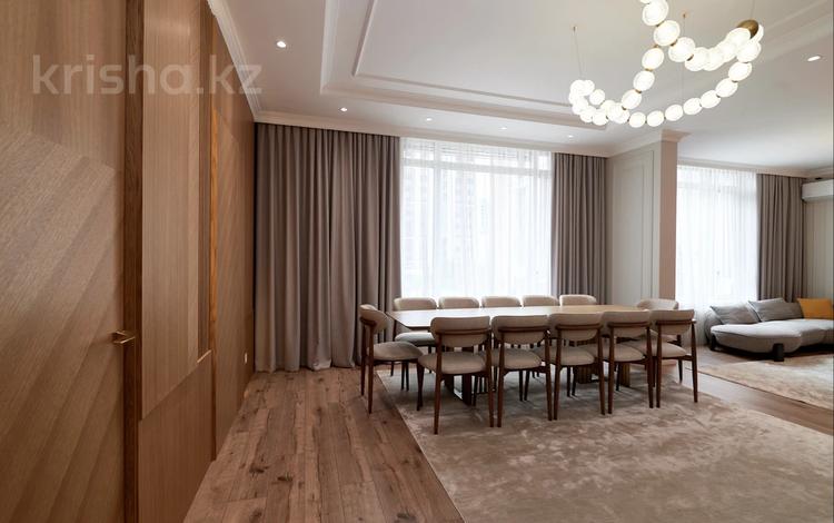 5-комнатная квартира · 215 м² · 3/12 этаж, Бухар жырау 20 за 325 млн ₸ в Астане, Есильский р-н — фото 4