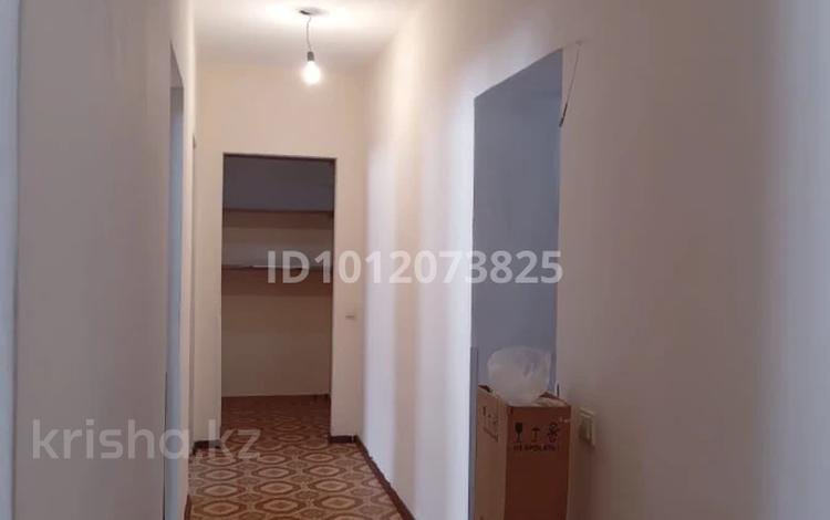 2-бөлмелі пәтер · 57 м² · 6/6 қабат, мкр. 31А 18, бағасы: 12 млн ₸ в Актау, 18-й мкр  — фото 2