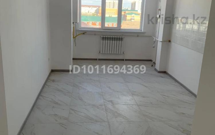 3-бөлмелі пәтер · 80 м² · 5/5 қабат, мкр Нурсая, Ел Орда 6, бағасы: 32 млн ₸ в Атырау — фото 2