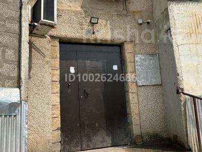 Продажа квартир в Мангистауской обл.: 2-комнатная квартира · 54.5 м² · 3/5 этаж, 22-й мкр 29 — ЕрКосай обоиный магазин!военный часть!магазин Актау за 11 млн 〒 2-комнатная квартира · 54.5 м² · 3/5 этаж, 22-й мкр 29 — ЕрКосай обоиный магазин!военный часть!магазин Актау за 11 млн 〒