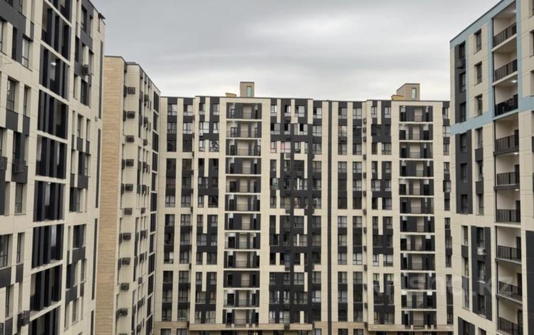 3-бөлмелі пәтер · 79 м² · 8/12 қабат, мкр Тастак-1, Райымбека 348/1 к1-7 — Райымбека - Емцова Тастак 1, бағасы: 350 000 ₸ в Алматы, Ауэзовский р-н — фото 2