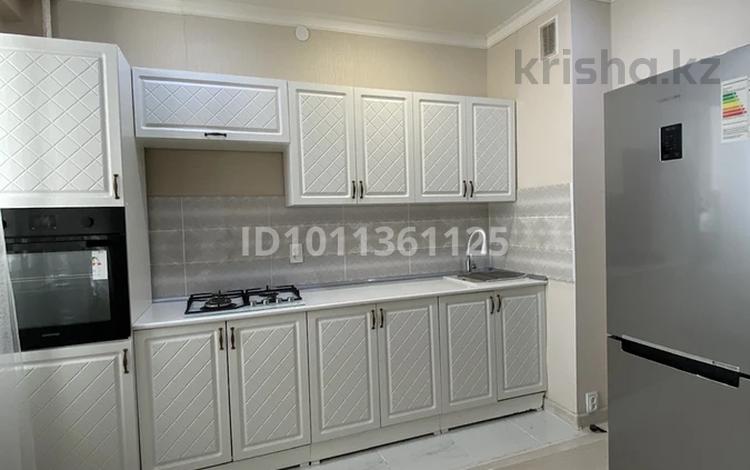 1-комнатная квартира · 45 м² · 2/5 этаж, мкр. Алтын орда, Мкр Батыс-2, жилой массив Юго-Запад 17 за 165 000 〒 в Актобе — фото 2