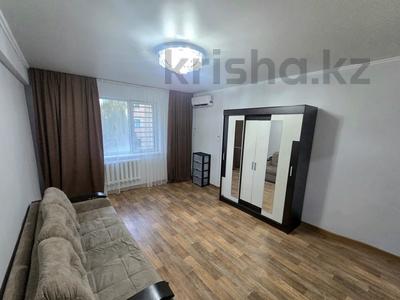 1-комнатная квартира · 40 м² · 3/5 этаж, мкр Аксай-1А за 23.5 млн ₸ в Алматы, Ауэзовский р-н