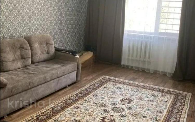 1-комнатная квартира · 40 м² · 3/5 этаж, мкр Аксай-1А за 23.5 млн ₸ в Алматы, Ауэзовский р-н — фото 8