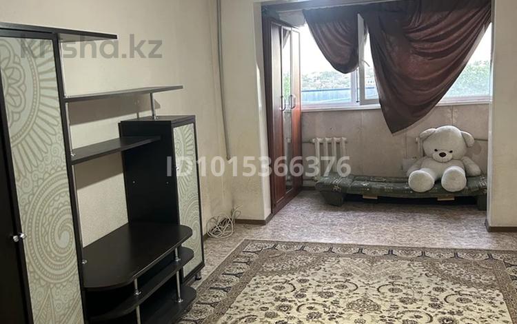 1-бөлмелі пәтер · 38 м² · 3/5 қабат, Толстого 121А — Айна базар., бағасы: 13 млн ₸ в Шымкенте — фото 2