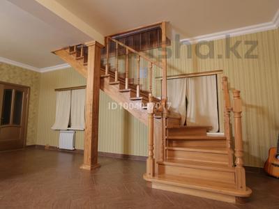 Отдельный дом · 6 комнат · 200 м² · 4.5 сот., мкр Новый Город, Ермекова 76 за 97 млн 〒 в Караганде, Казыбек би р-н