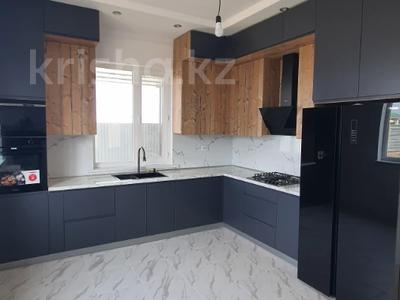 Отдельный дом · 4 комнаты · 200 м² · 6 сот., мкр Балауса, Т. Буданова 134/2 за 38 млн ₸ в Атырау