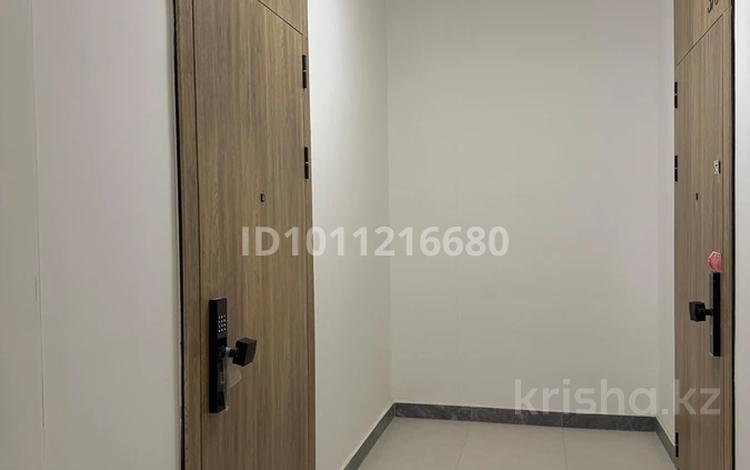 3-комнатная квартира · 69.9 м² · 17/18 этаж, Е 882 7 за 47 млн ₸ в Астане, Сарыарка р-н — фото 2