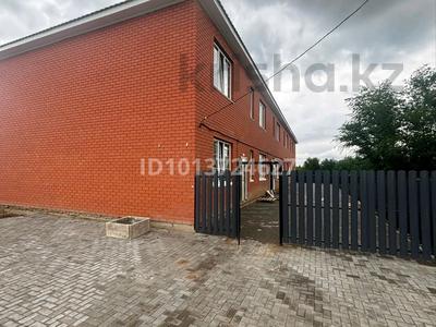 Жеке үй · 4 бөлме · 155 м² · 3 жүзд., Школа — Около школы, бағасы: 24 млн ₸ в Жаик-2