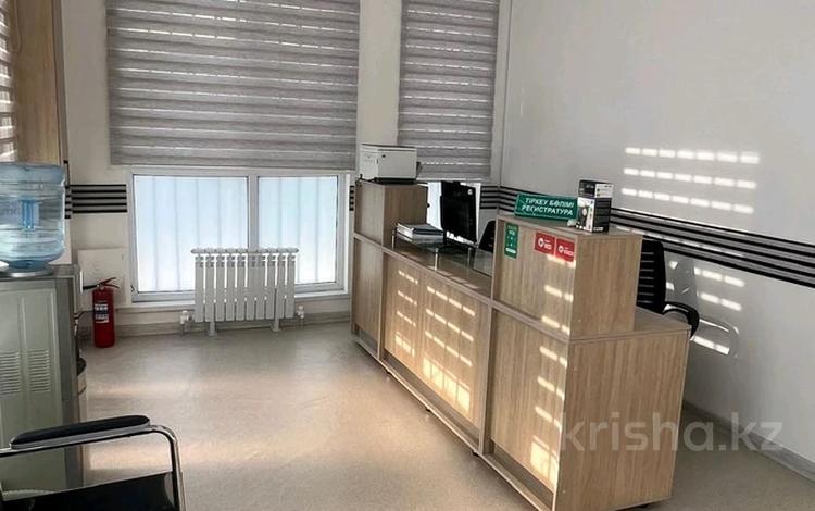 Офисы, медцентры и аптеки · 310 м² за 240 млн ₸ в Алматы, Наурызбайский р-н — фото 2