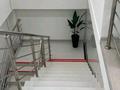 Офисы, медцентры и аптеки · 310 м² за 240 млн ₸ в Алматы, Наурызбайский р-н — фото 9