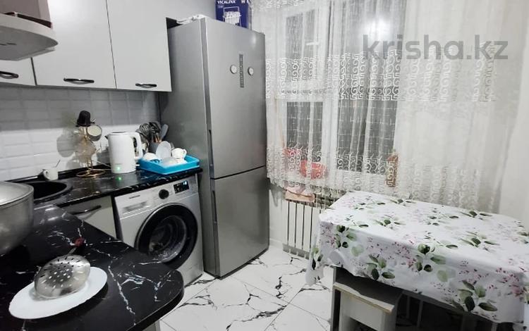 2-комнатная квартира · 43 м² · 5/5 этаж, мкр Айнабулак-3 за 29 млн ₸ в Алматы, Жетысуский р-н — фото 2
