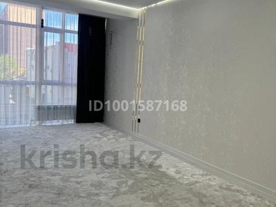 4-бөлмелі пәтер · 140 м² · 3/10 қабат, мкр Северо-Восток, Ул.У.Громова 18, бағасы: 72 млн ₸ в Уральске