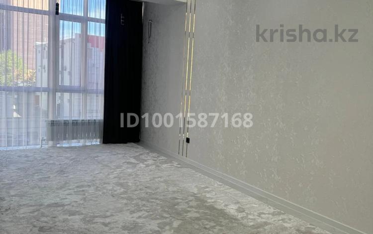 4-бөлмелі пәтер · 140 м² · 3/10 қабат, мкр Северо-Восток, Ул.У.Громова 18, бағасы: 72 млн ₸ в Уральске — фото 3