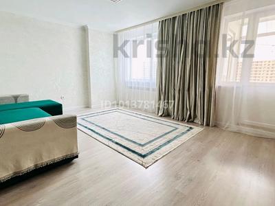 2-бөлмелі пәтер · 61.2 м² · 3/10 қабат, Нажимеденова 39 — Нұрлы жол вокзал Жібек жолы сауда орталығы, бағасы: 32.5 млн ₸ в Астане, Сарайшык р-н