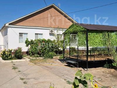 Жеке үй · 4 бөлме · 150 м² · 10 жүзд., Атамұра -ш/а., 6 3 — Тайманов көшесіне жақын, бағасы: 39 млн ₸ в Атырау, мкр Атамура