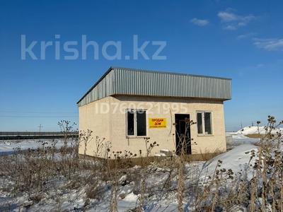 Отдельный дом · 2 комнаты · 30 м² · 7 сот., Суюнбая 6 — Рядом с OZON за 6.8 млн 〒 в Исаеве