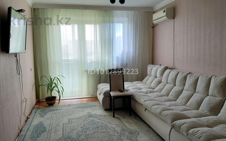 2-бөлмелі пәтер · 57 м² · 5/5 қабат, 4 микрорайон 1 дом, бағасы: 17 млн ₸ в Аксае — фото 2
