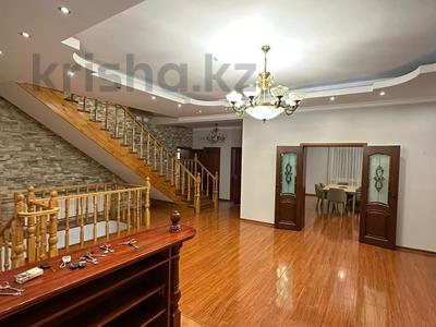Отдельный дом · 5 комнат · 360 м², Мухамедханова за 2 млн 〒 в Астане, Нура р-н