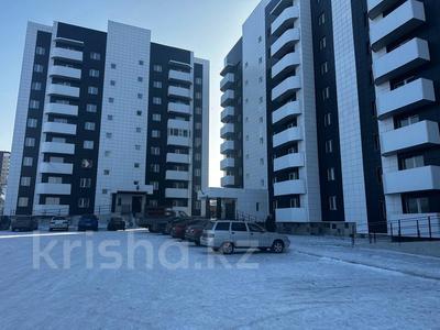 2-комнатная квартира, 69 м², 6/9 этаж, Аль-Фараби 44 за ~ 25.5 млн 〒 в Усть-Каменогорске