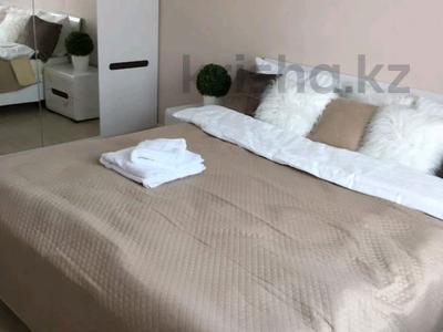 2-комнатная квартира · 54 м² · 3/16 этаж, мкр Юго-Восток, проспект Шахтеров 46/1 за 18 000 ₸ в Караганде, Казыбек би р-н