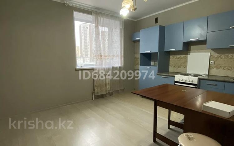 1-комнатная квартира · 44 м² · 3/11 этаж, Тауелсиздик 34/10 — Район Дворца школьников по Момышулы за 24.5 млн ₸ в Астане, Алматы р-н — фото 2
