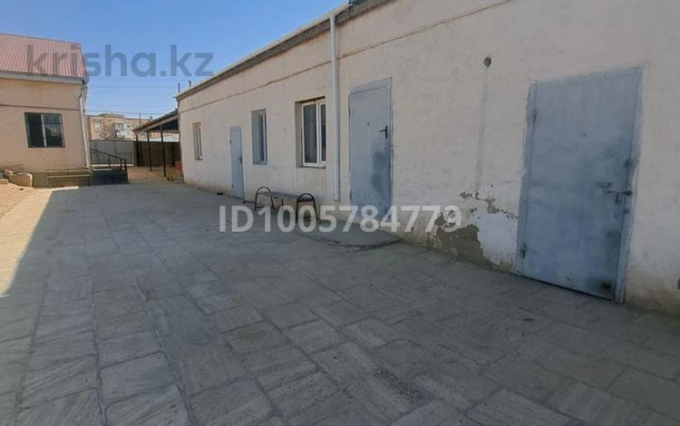 Жеке үй · 4 бөлме · 136.7 м² · 100 жүзд., Арай 1.15 1 — Диас Жумашев, бағасы: 48 млн ₸ в Жанаозен — фото 2