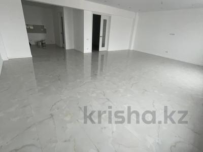 5-бөлмелі пәтер · 210 м² · 18/20 қабат, Кенесары 42 — Сабыра Ракымова, бағасы: 80 млн ₸ в Астане, р-н Байконур