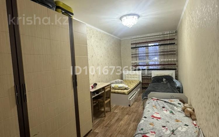 2-комнатная квартира · 42 м² · 3/5 этаж, мкр Аксай-1, Саина 6 за 250 000 ₸ в Алматы, Ауэзовский р-н — фото 2