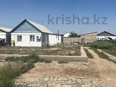 Отдельный дом · 2 комнаты · 72 м² · 8 сот., мкр Балауса, 24 20 за ~ 12 млн ₸ в Атырау
