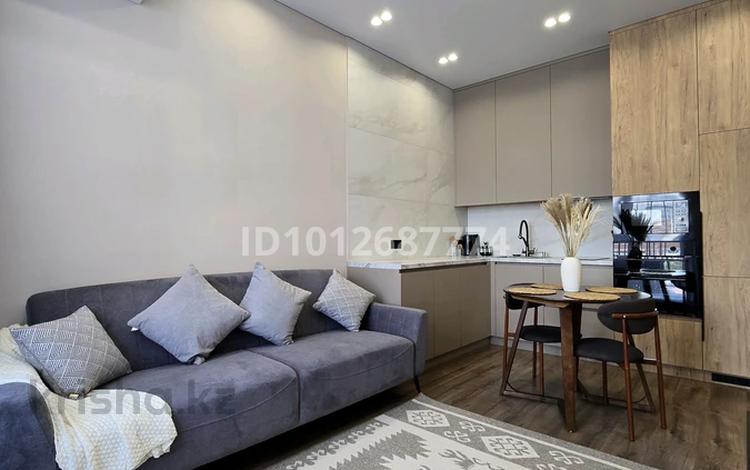 1-бөлмелі пәтер · 43 м² · 10/10 қабат, Микрорайон Степной-2 участок 2/6, бағасы: 350 000 ₸ в Караганде, Казыбек би р-н — фото 2