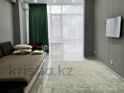 1-комнатная квартира · 60 м² · 2/9 этаж, Вокзальная 4 за 12 000 ₸ в Уральске