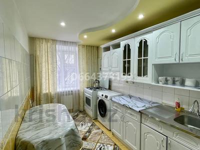 3-комнатная квартира · 120 м² · 4/9 этаж, Абая 108 108 — Универмаг Айтиева Сити центр, документы на проживание от ОУР за 25 000 ₸ в Уральске
