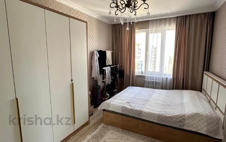 3-комнатная квартира, 88 м², 10/13 этаж, Макатаева — Муратбаева