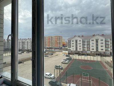 Пәтерлер в Актюбинской обл.: 3-бөлмелі пәтер · 90 м² · 4/5 қабат, мкр. Алтын орда, бағасы: 30 млн 〒 3-бөлмелі пәтер · 90 м² · 4/5 қабат, мкр. Алтын орда, бағасы: 30 млн 〒 в Актобе