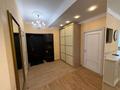 3-бөлмелі пәтер · 125 м² · 4/5 қабат, мкр Михайловка , Аманжолова 65/4, бағасы: 79 млн ₸ в Караганде, Казыбек би р-н — фото 9