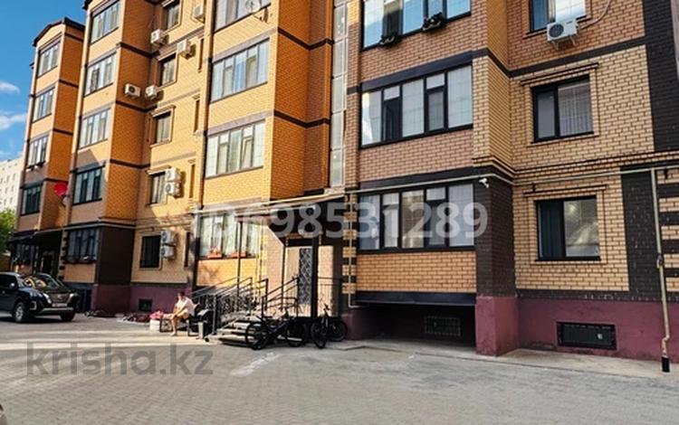2-бөлмелі пәтер · 65.8 м² · 1/5 қабат, мкр Кунаева 75, бағасы: 32.5 млн ₸ в Уральске — фото 17