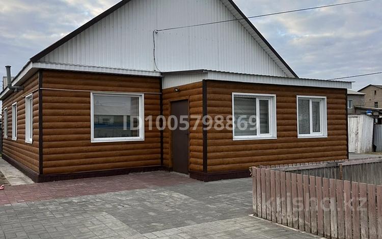 Отдельный дом · 3 комнаты · 78.5 м² · 5 сот., Тургенева 1 — Угол Станционная-Тургенева за 31 млн 〒 в Костанае — фото 2