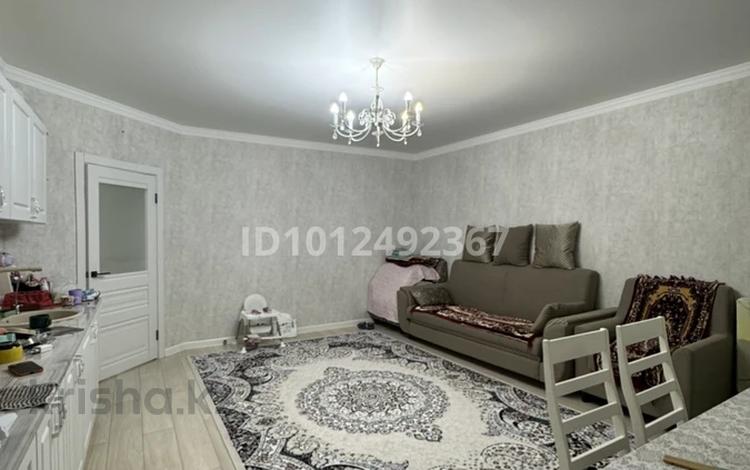 1-бөлмелі пәтер · 56 м² · 3/6 қабат, мкр. Алтын орда 48, бағасы: 19 млн ₸ в Актобе — фото 2