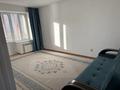 2-комнатная квартира · 55 м² · 2/9 этаж, мкр Старый Аэропорт 104 — ул самал 104 кв3 за 23 млн ₸ в Уральске — фото 12