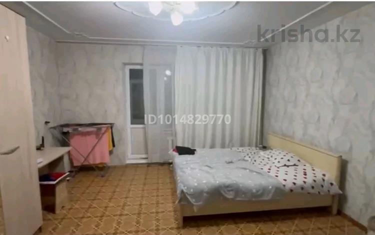 1-комнатная квартира · 44 м² · 5/9 этаж, Байсеитова — Агентство, центральный рынок за 130 000 ₸ в Семее — фото 2